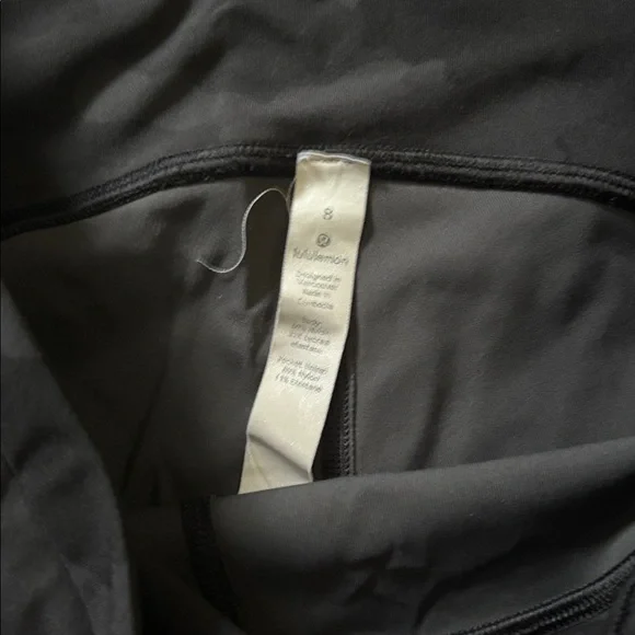 Black Camouflage Leggings Lululemon - Picture 2 of 3